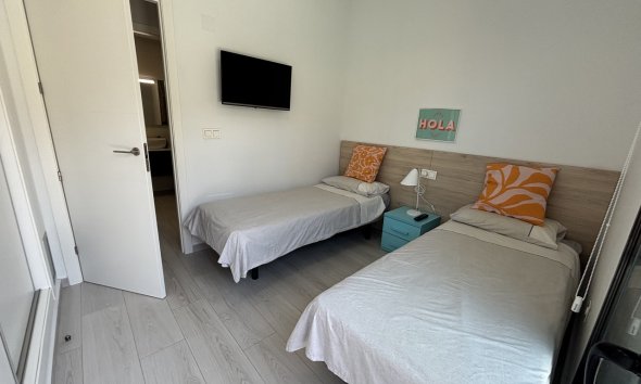 Resale - Apartment - Orihuela Costa - Villamartin