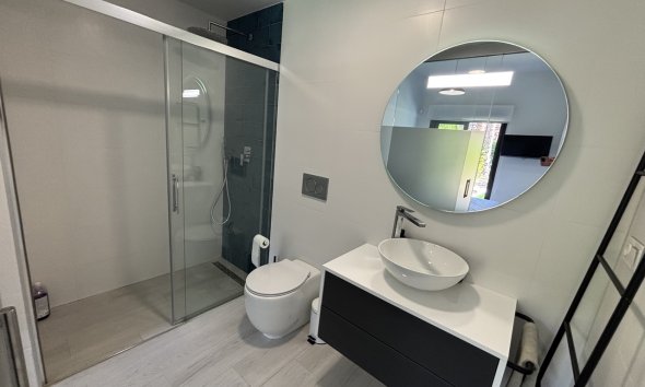 Resale - Apartment - Orihuela Costa - Villamartin