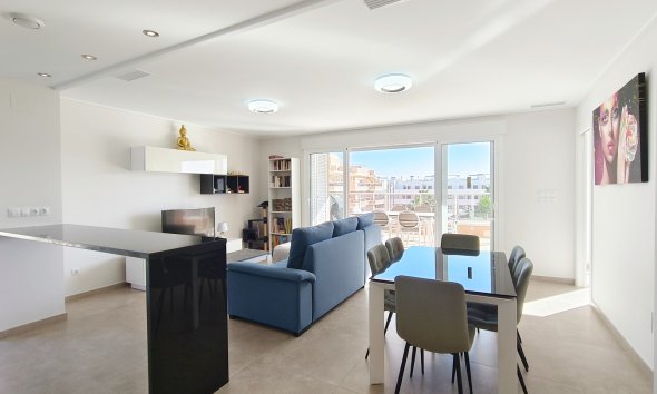 Resale - Apartment - Orihuela Costa - Los Dolses