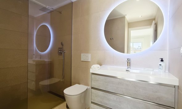 Resale - Apartment - Orihuela Costa - Los Dolses