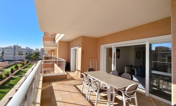 Resale - Apartment - Orihuela Costa - Los Dolses