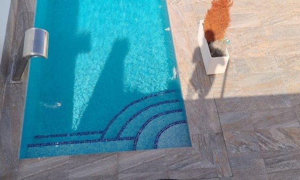 Obra nueva - Adosado - Avileses