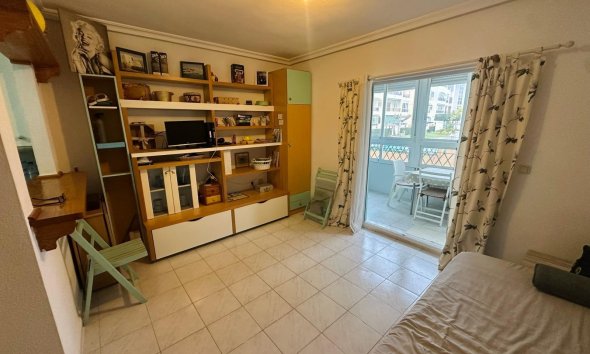 Resale - Apartment - Torrevieja - La Mata