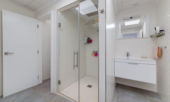 Resale - Villa - Torrevieja - Los Balcones