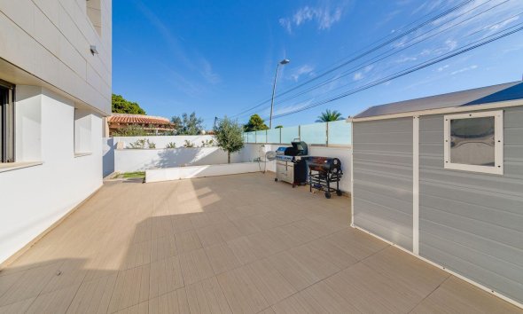 Resale - Villa - Torrevieja - Los Balcones