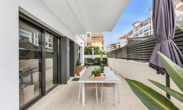 Resale - Apartment - Torrevieja - Torrelamata - La Mata