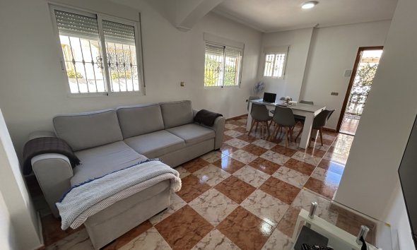 Resale - Terraced house / Townhouse - Orihuela Costa - Cabo Roig