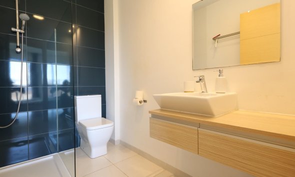 Resale - Apartment - Orihuela Costa - La Zenia