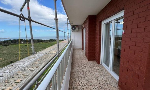 Resale - Apartment - Torrevieja - Punta prima