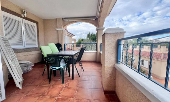 Resale - Bungalow - Pilar de la Horadada - RioMar