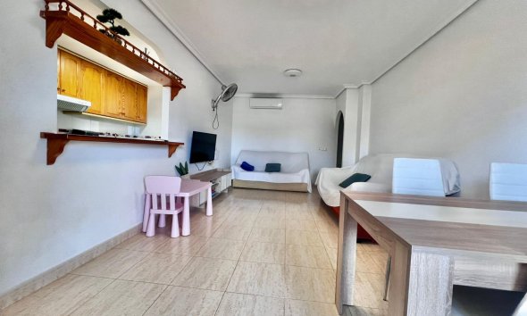 Resale - Bungalow - Pilar de la Horadada - RioMar