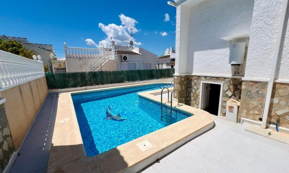 Resale - Terraced house / Townhouse - Torrevieja - San luis