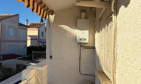 Resale - Villa - Torrevieja - Los Balcones
