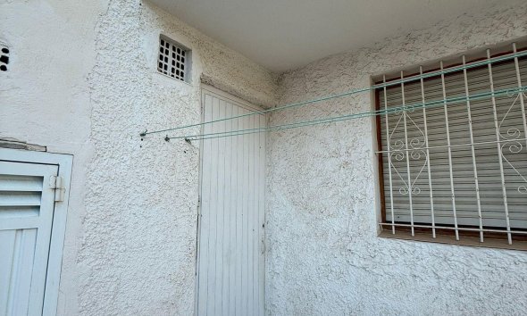 Resale - Villa - Torrevieja - Los Balcones