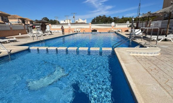 Resale - Bungalow - Torrevieja - Los Altos