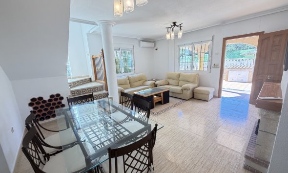 Resale - Villa - Orihuela Costa - Villamartin