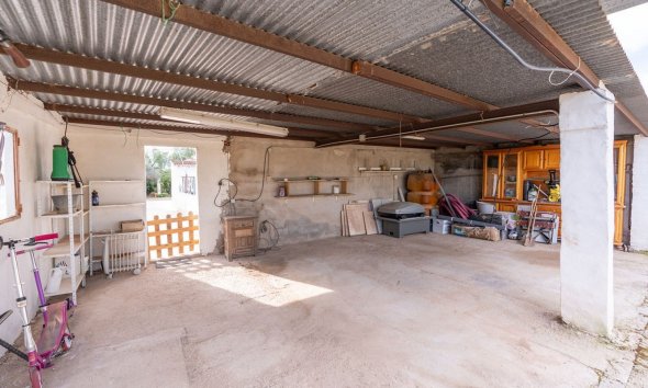 Rynek Wtórny - Willa - Hondón de las Nieves