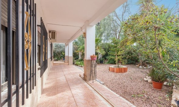 Rynek Wtórny - Willa - Hondón de las Nieves