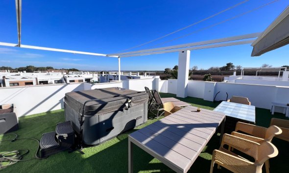 Resale - Apartment - Orihuela - Vistabella Golf