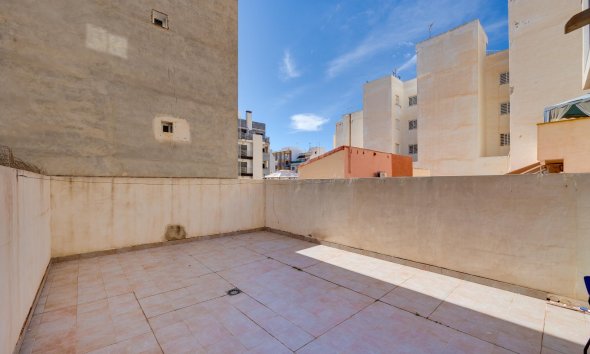 Resale - Apartment - Torrevieja - Playa del cura