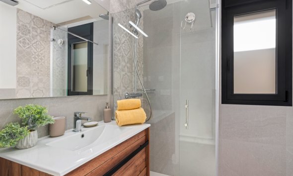 Resale - Terraced house / Townhouse - San Fulgencio - La Marina