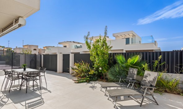 Resale - Terraced house / Townhouse - San Fulgencio - La Marina