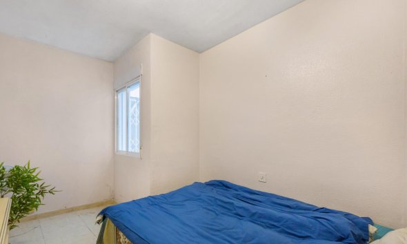 Resale - Apartment - Torrevieja - Centro - Muelle Pesquero