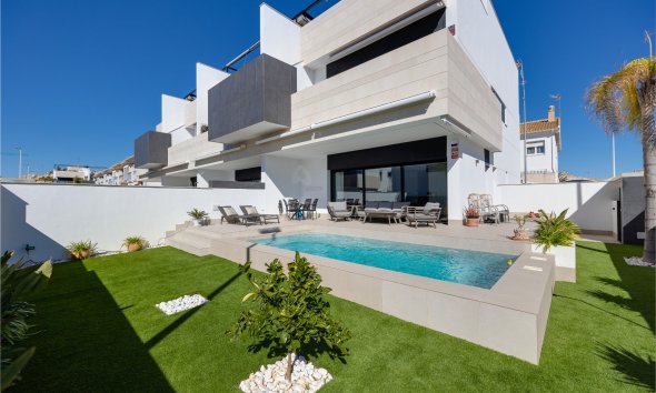 Resale - Bungalow - Pilar de la Horadada - Costa Blanca Sur