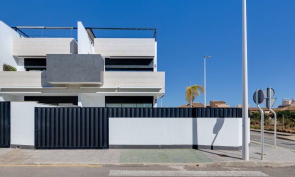 Resale - Bungalow - Pilar de la Horadada - Costa Blanca Sur