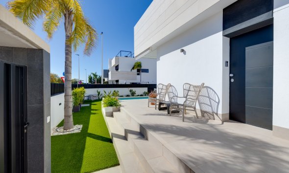 Resale - Bungalow - Pilar de la Horadada - Costa Blanca Sur