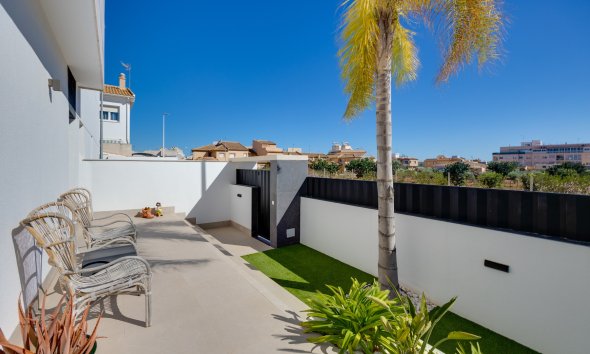 Resale - Bungalow - Pilar de la Horadada - Costa Blanca Sur