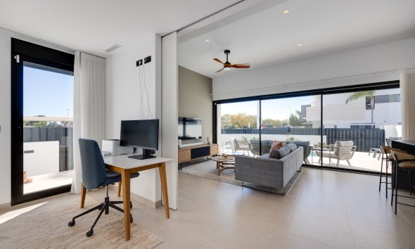 Resale - Bungalow - Pilar de la Horadada - Costa Blanca Sur