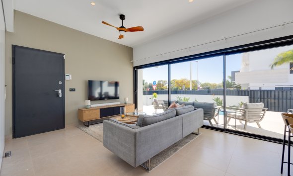 Resale - Bungalow - Pilar de la Horadada - Costa Blanca Sur