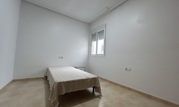 Resale - Apartment - San Miguel de Salinas - San Miguel