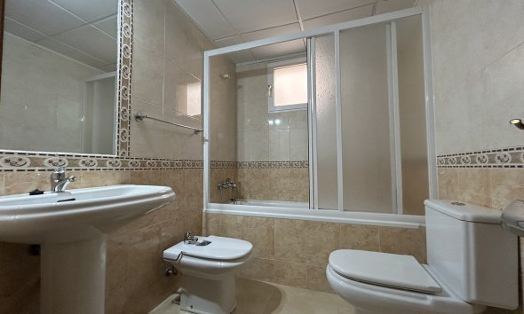 Resale - Apartment - San Miguel de Salinas - San Miguel