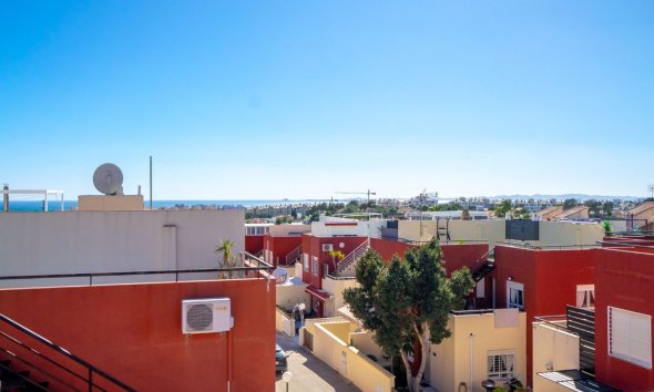 Resale - Terraced house / Townhouse - Orihuela Costa - Villamartín