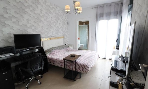 Resale - Terraced house / Townhouse - Orihuela Costa - Los Dolses