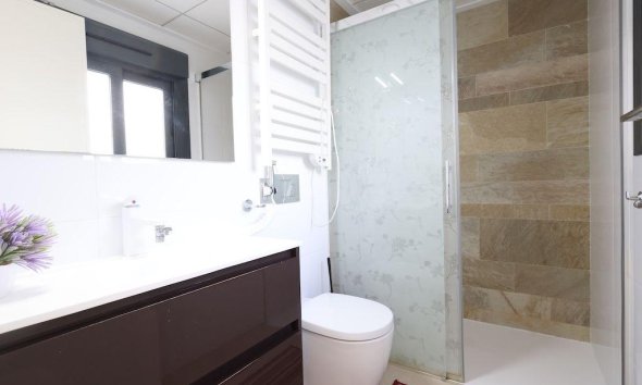 Resale - Terraced house / Townhouse - Orihuela Costa - Los Dolses