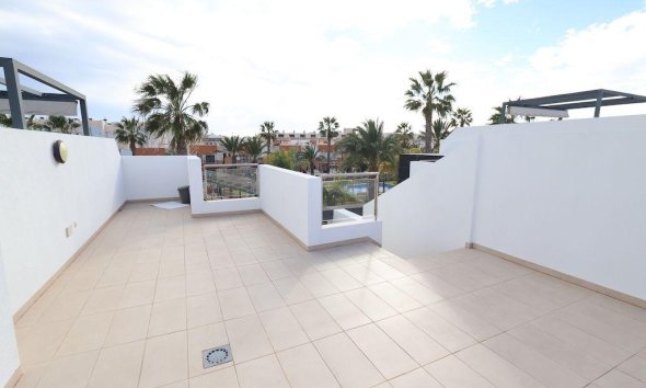 Resale - Terraced house / Townhouse - Orihuela Costa - Los Dolses