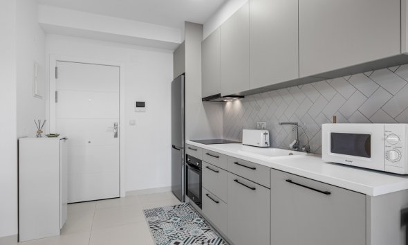 Resale - Apartment - San Miguel de Salinas - San Miguel