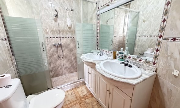 Resale - Apartment - Orihuela Costa - La Zenia