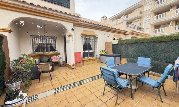 Resale - Bungalow - Orihuela Costa - Cabo Roig