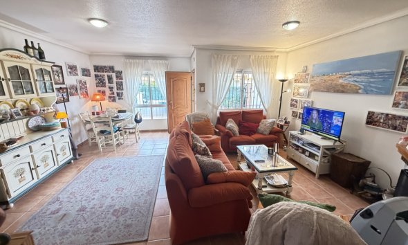 Resale - Bungalow - Orihuela Costa - Cabo Roig