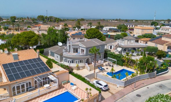 Resale - Villa - San Fulgencio - La Marina