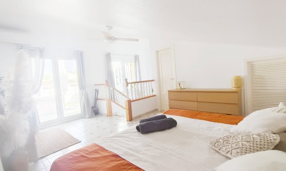 Resale - Terraced house / Townhouse - Orihuela Costa - Villamartín