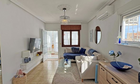 Rynek Wtórny - Willa - San Miguel de Salinas