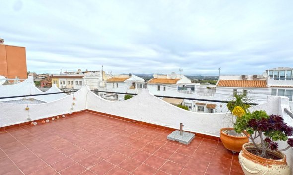 Rynek Wtórny - Willa - San Miguel de Salinas