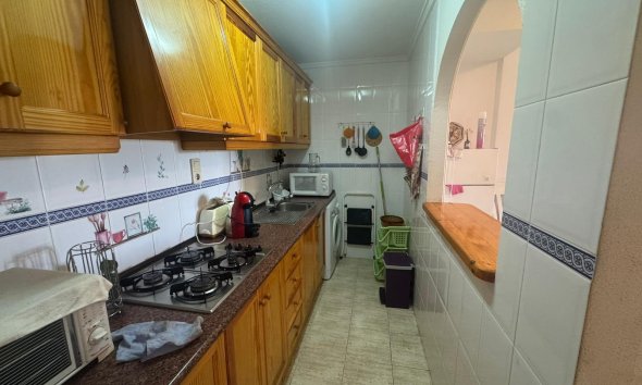 Resale - Apartment - Torrevieja - Playa del Acequión