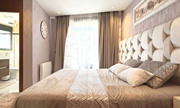 Resale - Villa - Orihuela Costa - Villamartín