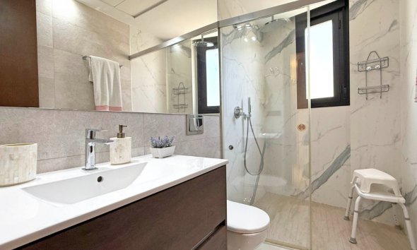 Resale - Villa - Orihuela Costa - Villamartín